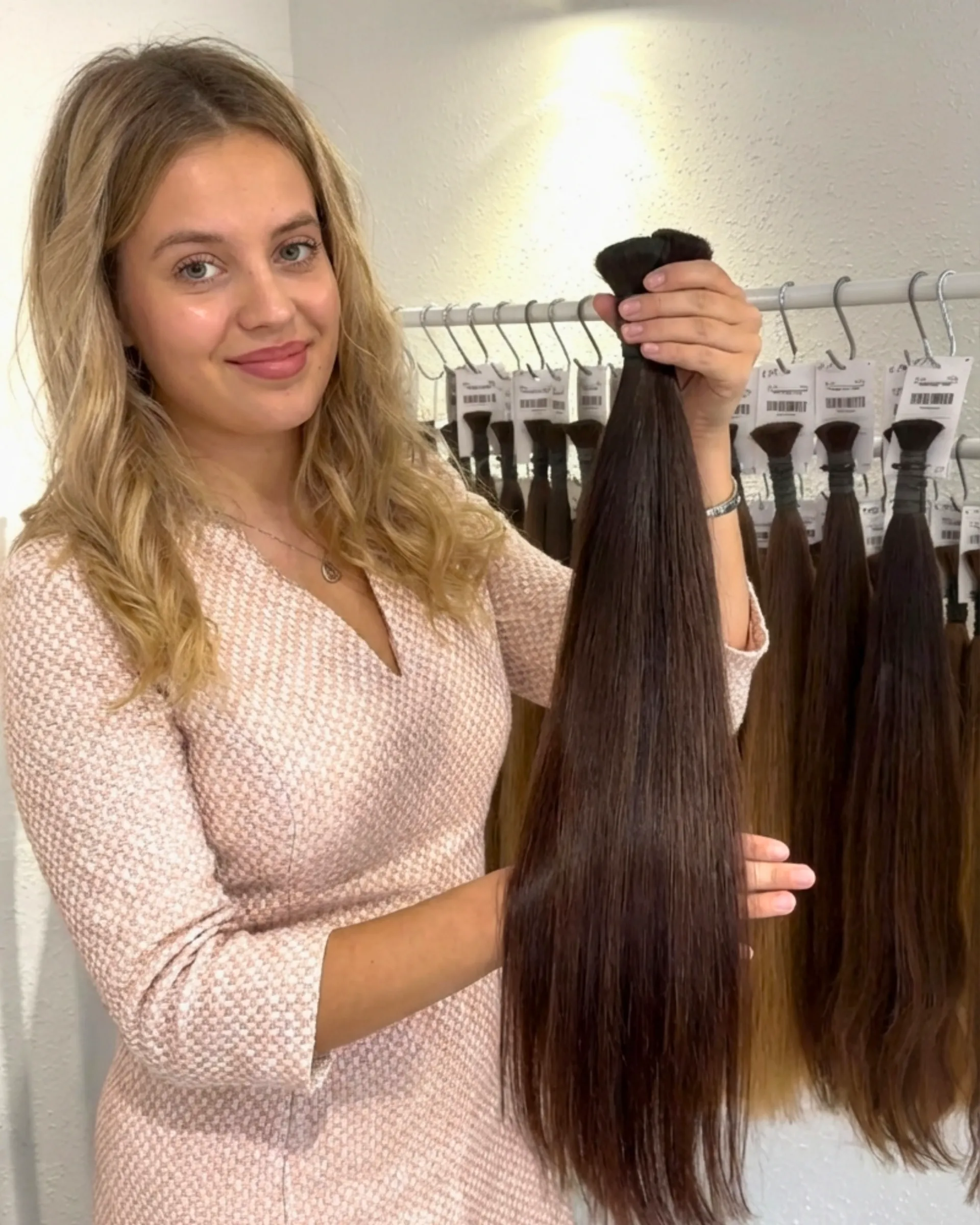 Extensiones de cabello castaño oscuro natural premium